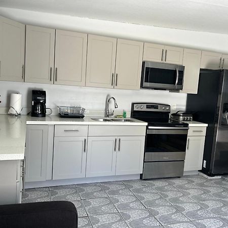 Main House 3 Bed 2 Bath & Guest House 1 Bed 1 Bath Miami Bagian luar foto