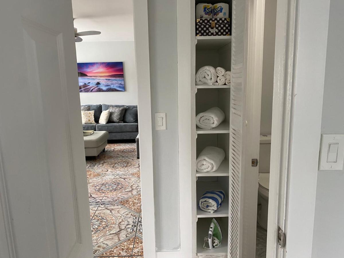 Main House 3 Bed 2 Bath & Guest House 1 Bed 1 Bath Miami Bagian luar foto