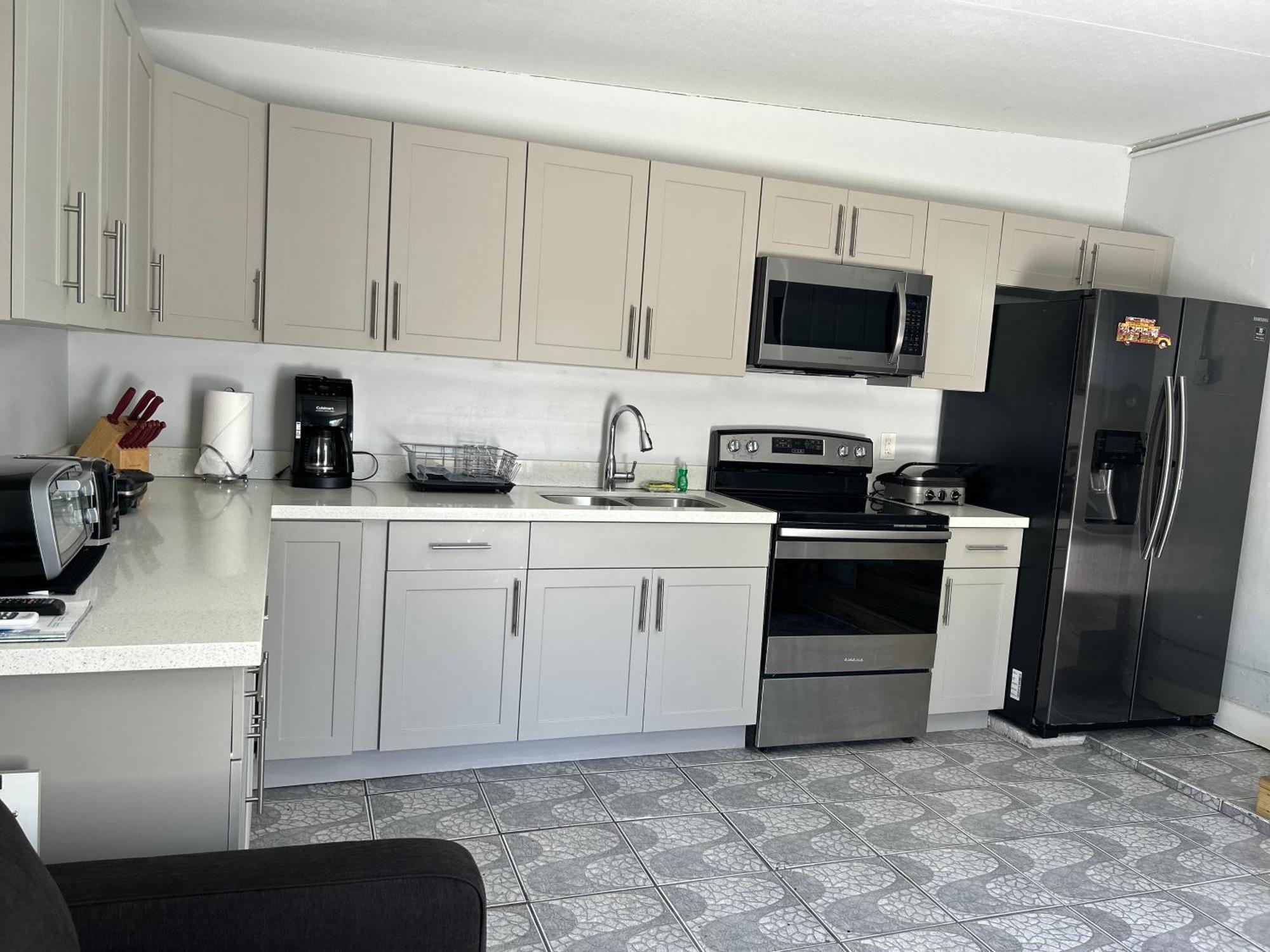 Main House 3 Bed 2 Bath & Guest House 1 Bed 1 Bath Miami Bagian luar foto