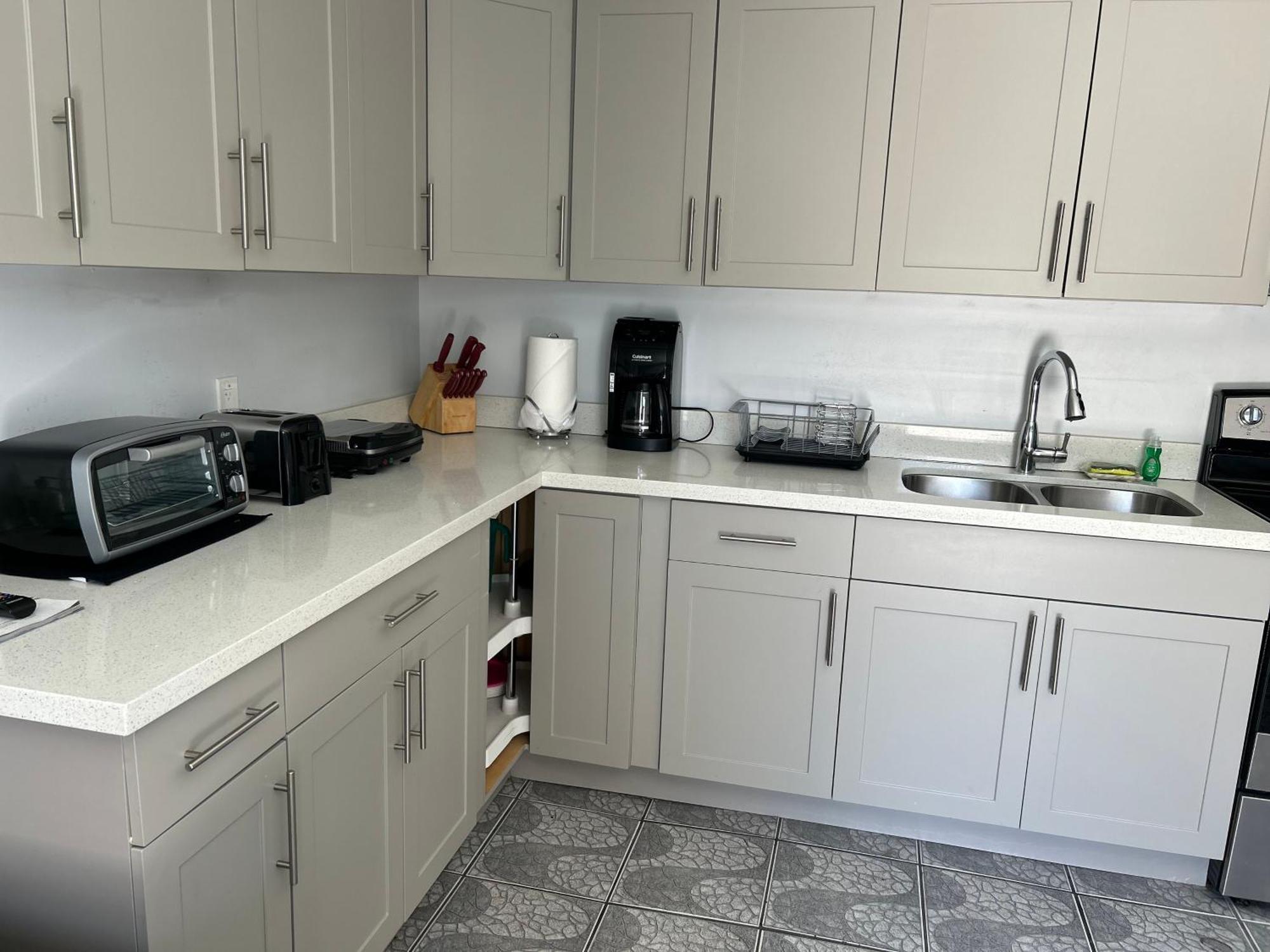 Main House 3 Bed 2 Bath & Guest House 1 Bed 1 Bath Miami Bagian luar foto